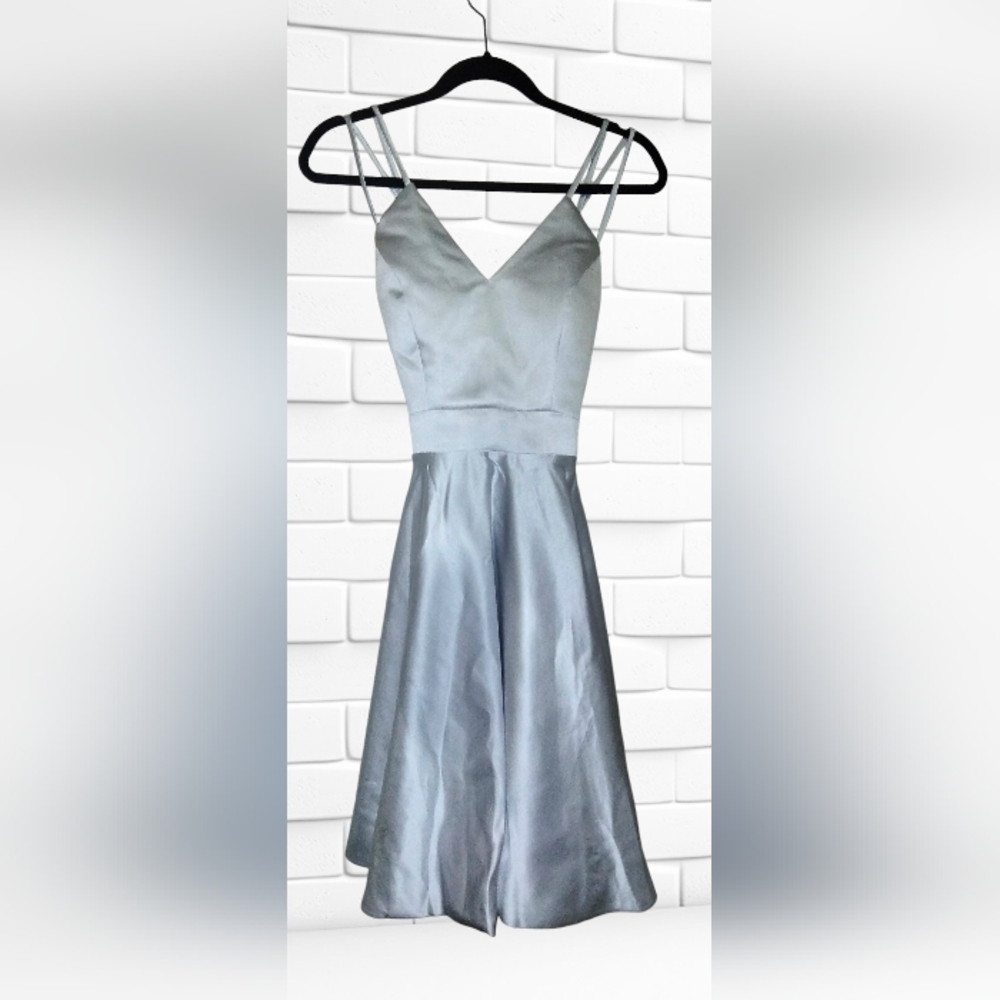 Silver Double Spaghetti Straps Cross In Back V-Neck Short.Swing Skirt w/ Pockets